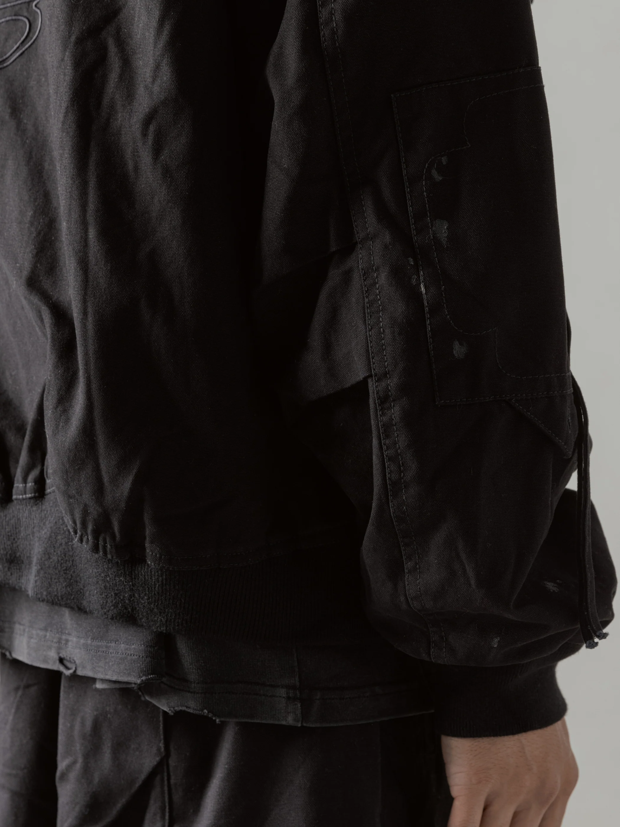 24FW|Parachute Cargo Bomber (Black) - Image 5