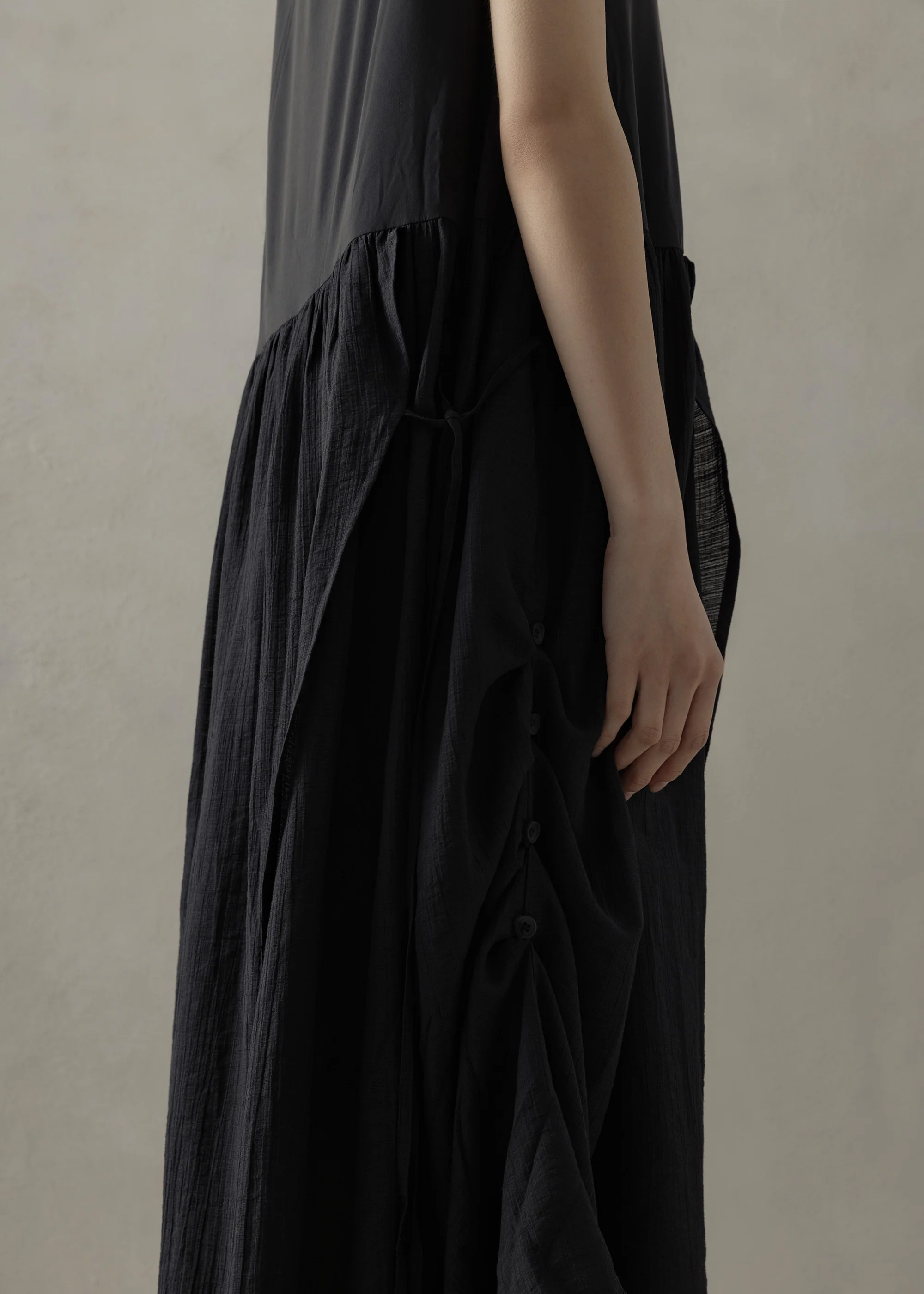 24SS WMS|Sculptural Maxi Dress - Image 4