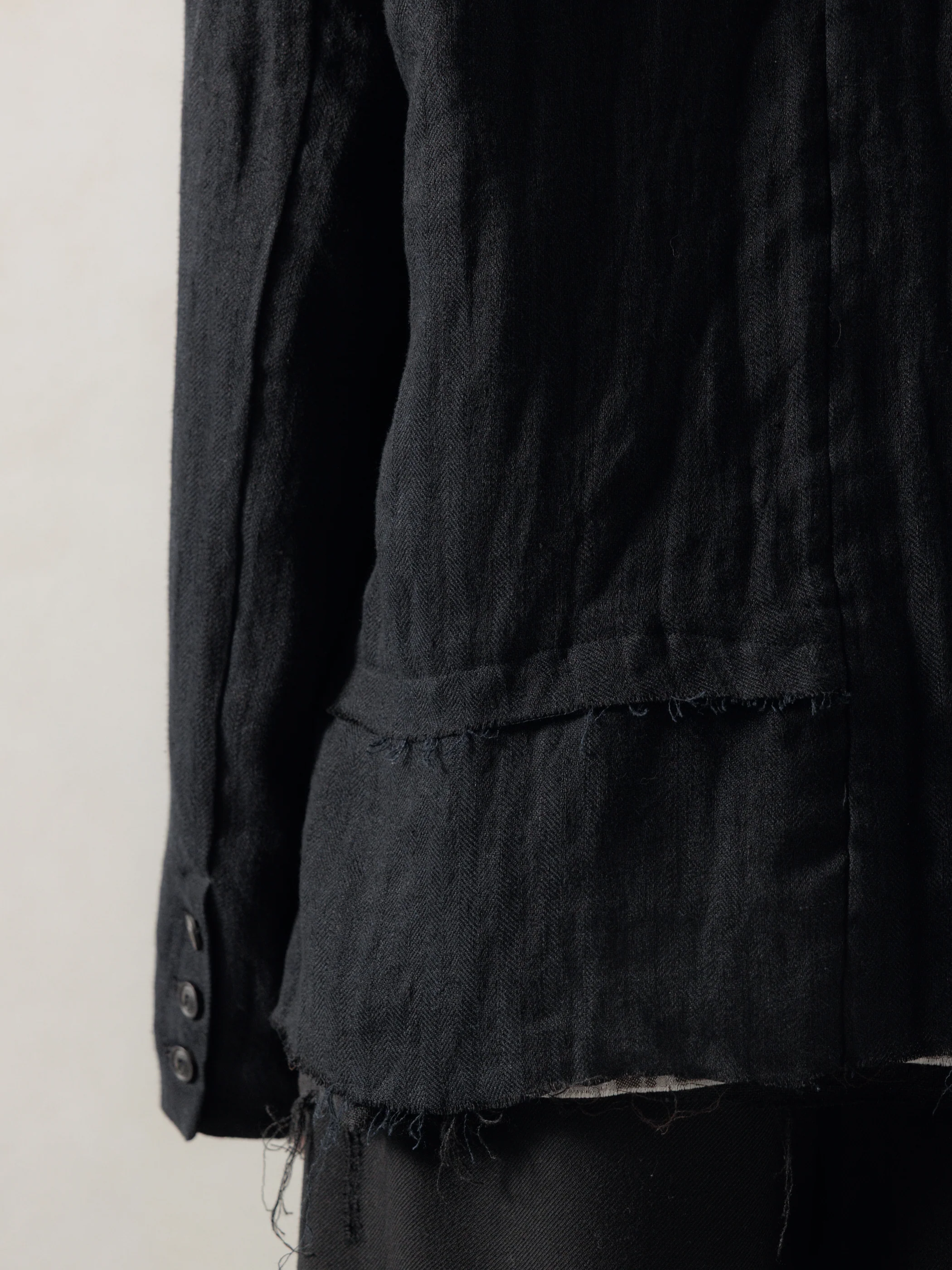 25FW|E JKT - Image 5