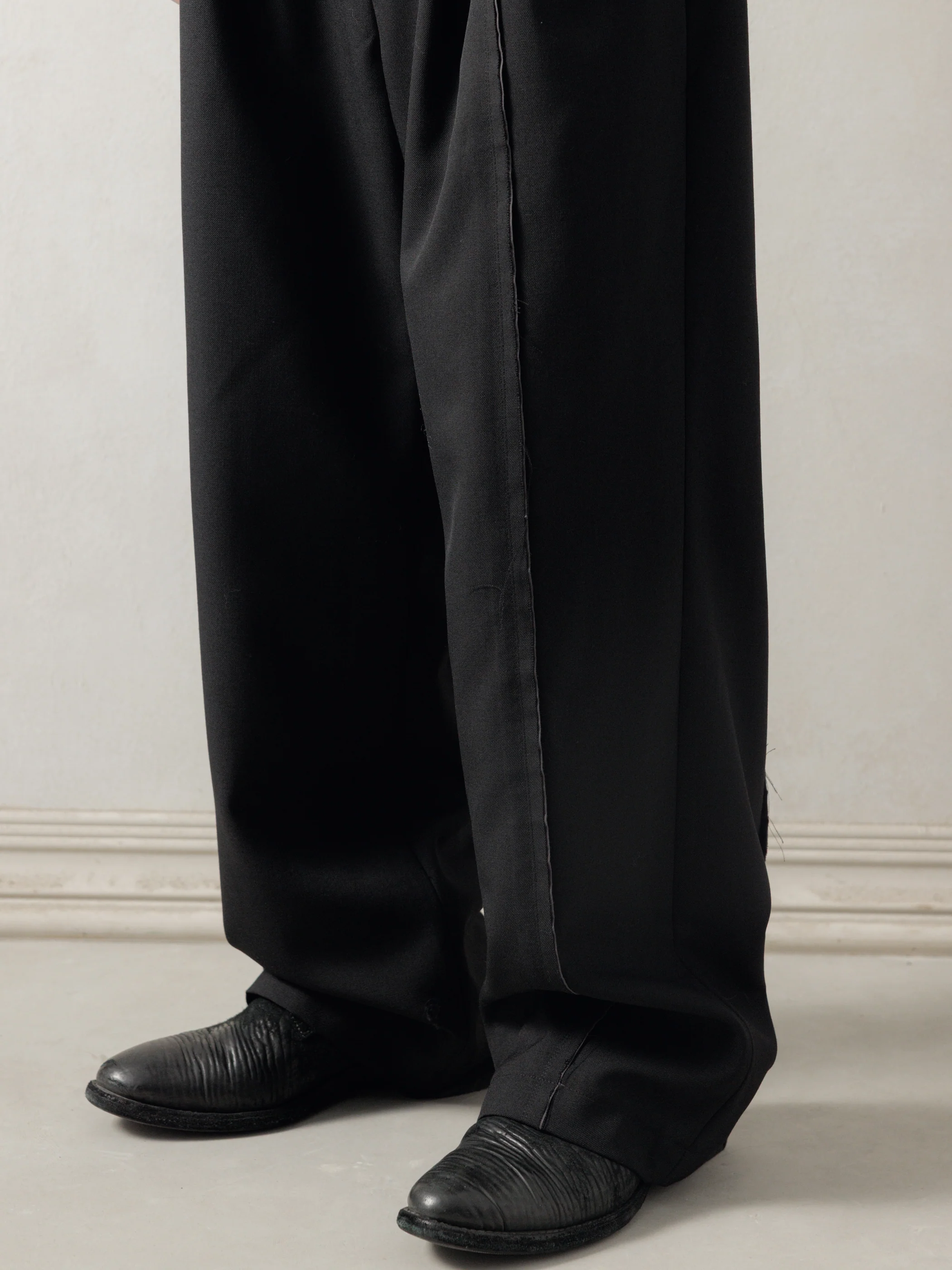 25FW|Frayed Pants - Image 4
