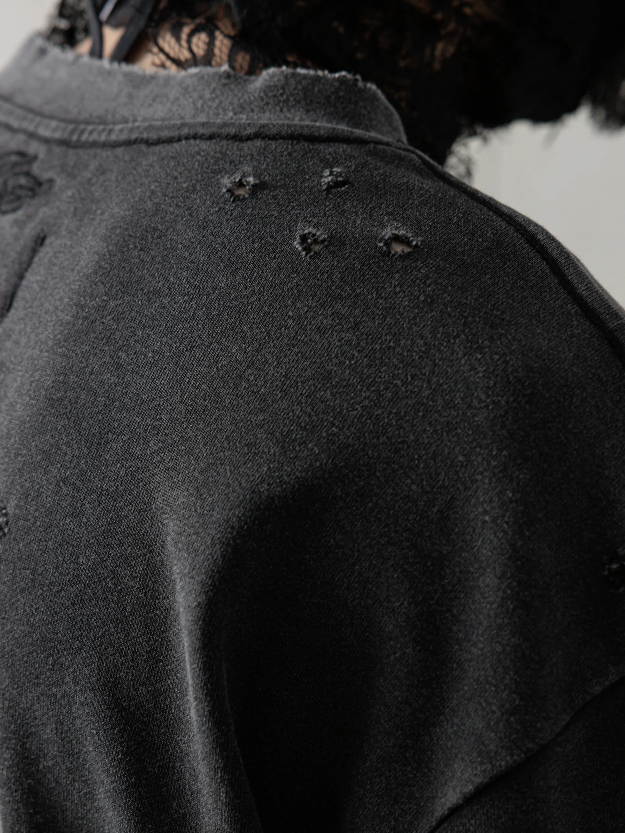 25SS|Distressed LS (Black) - Image 4