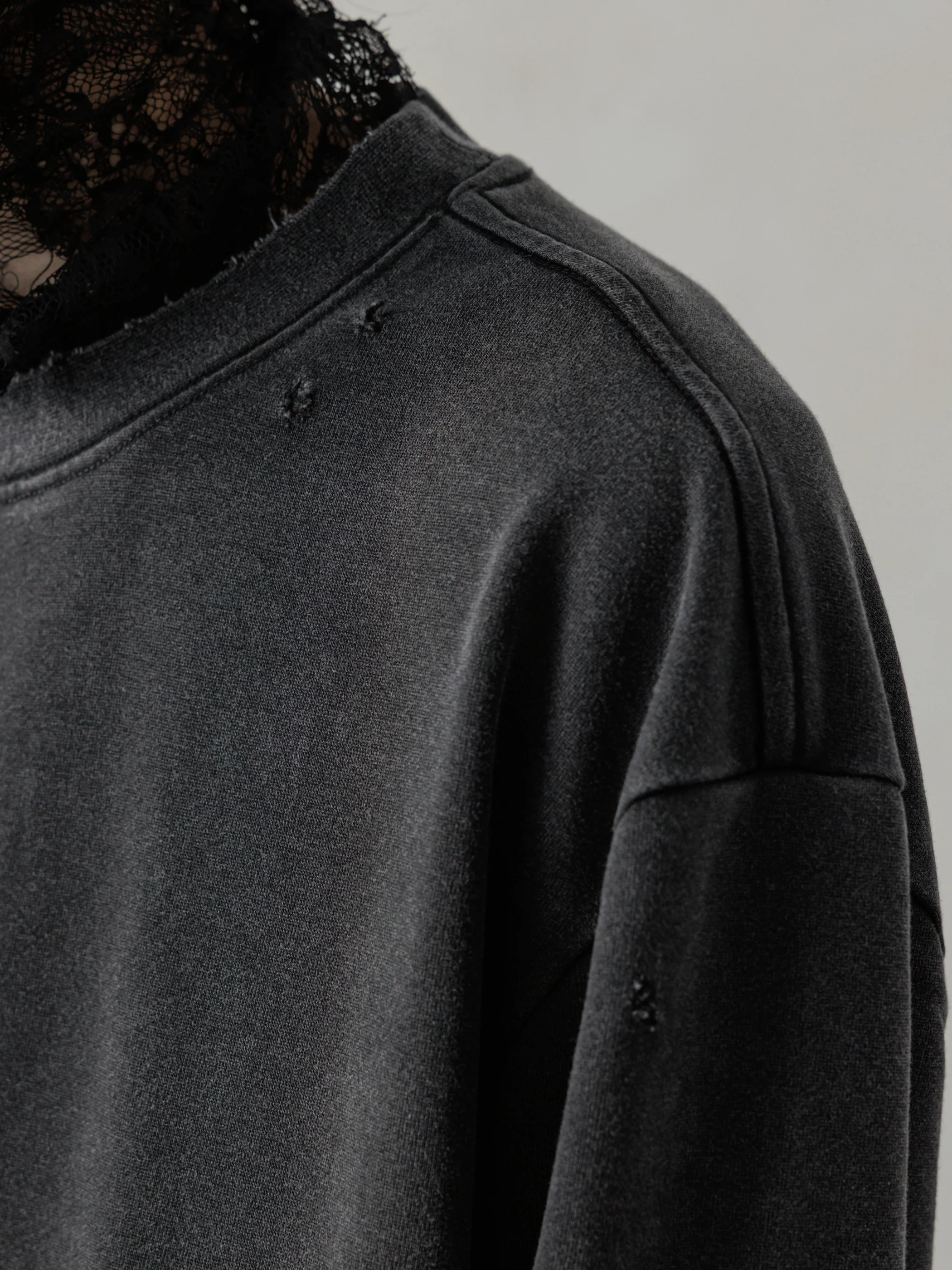 25SS|Distressed LS (Black) - Image 5