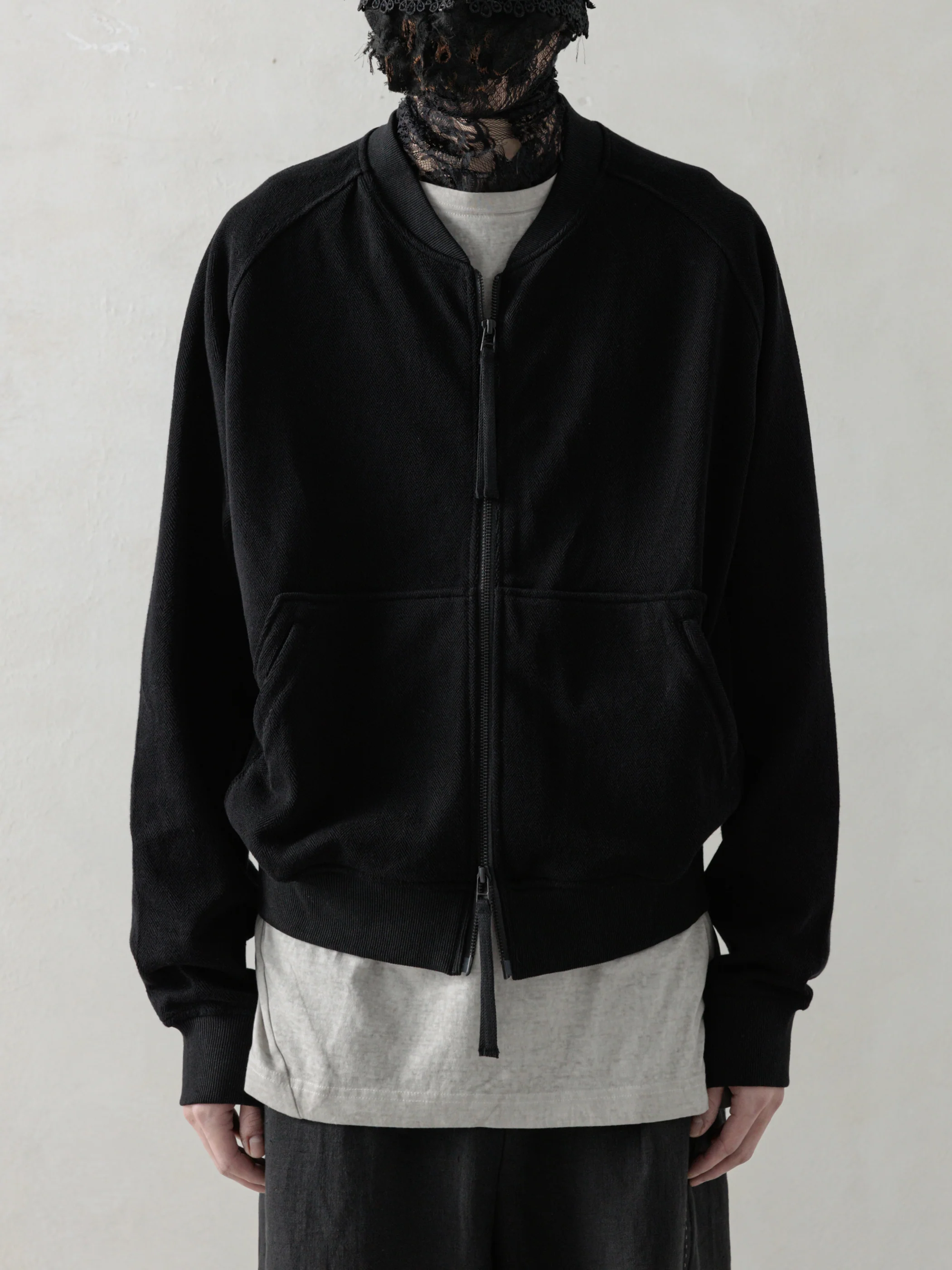 25SS｜Inverted Zip-up (Black)