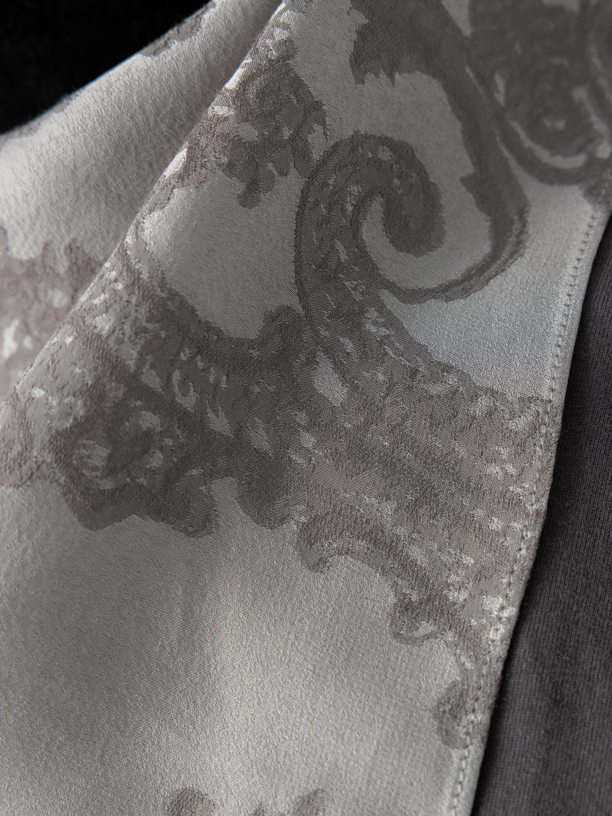 26SS ACC|Neckerchief (Grey) - Image 3