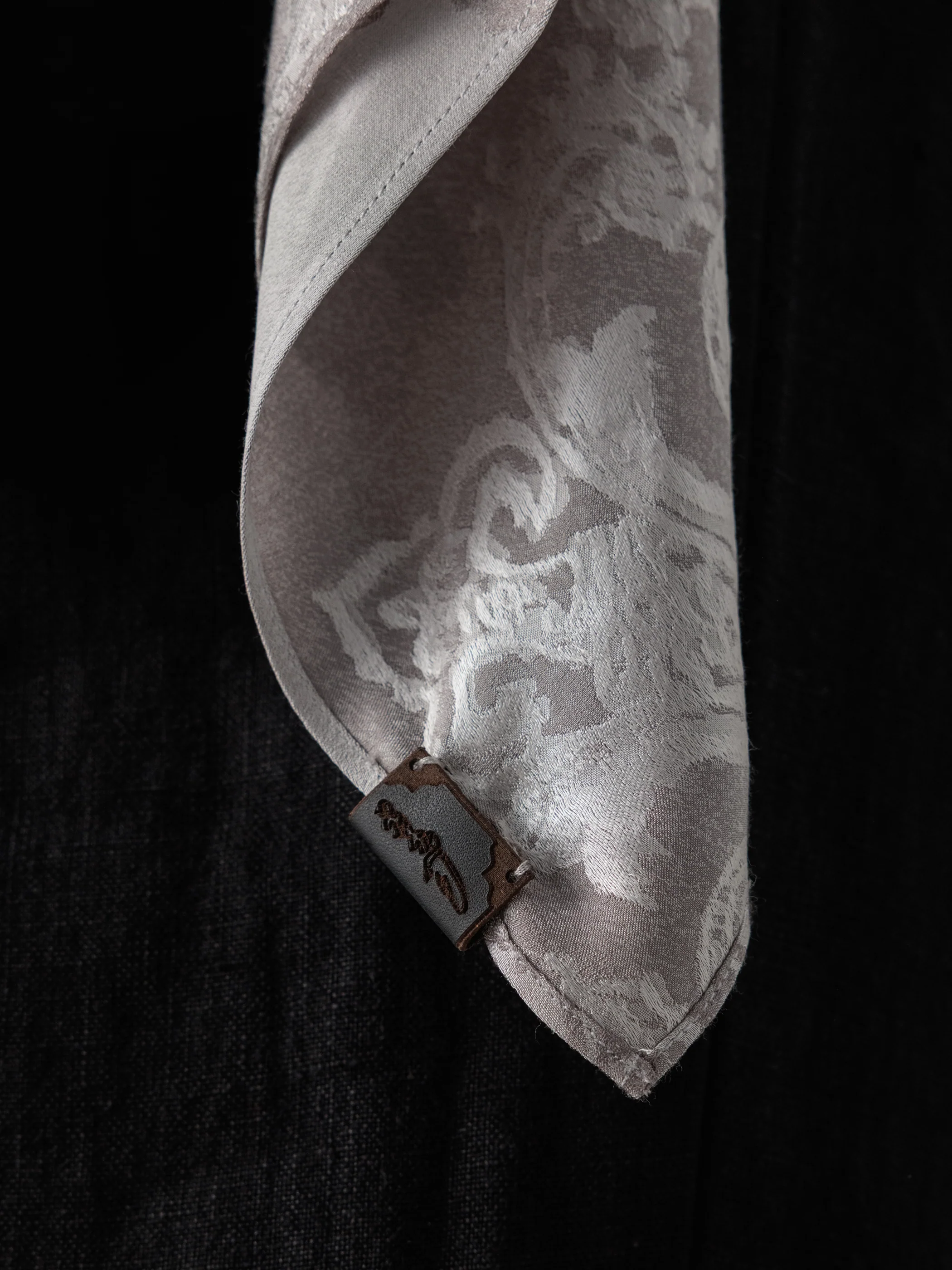26SS ACC|Neckerchief (Grey) - Image 4