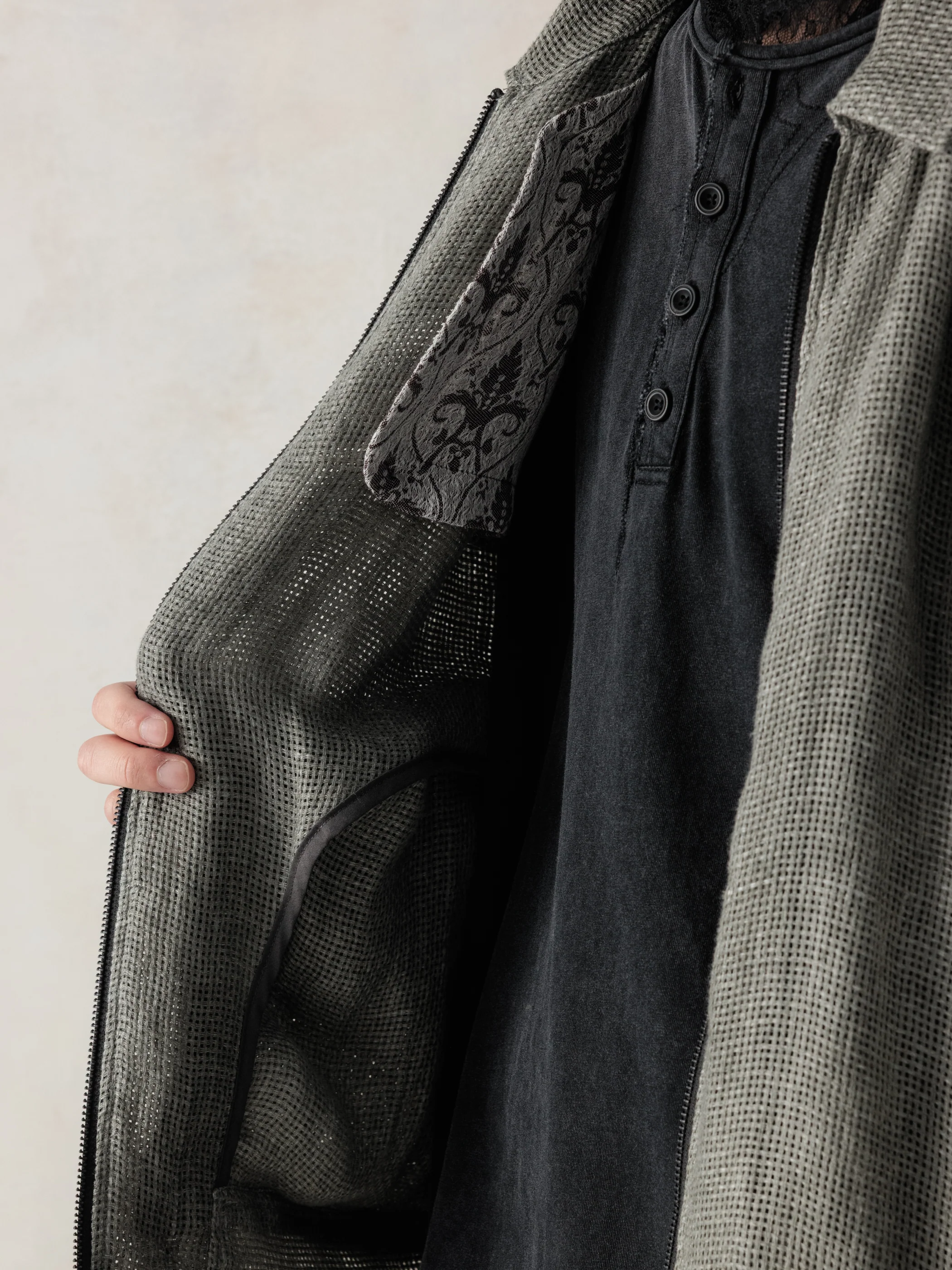 26SS|Mesh Bomber - Image 8