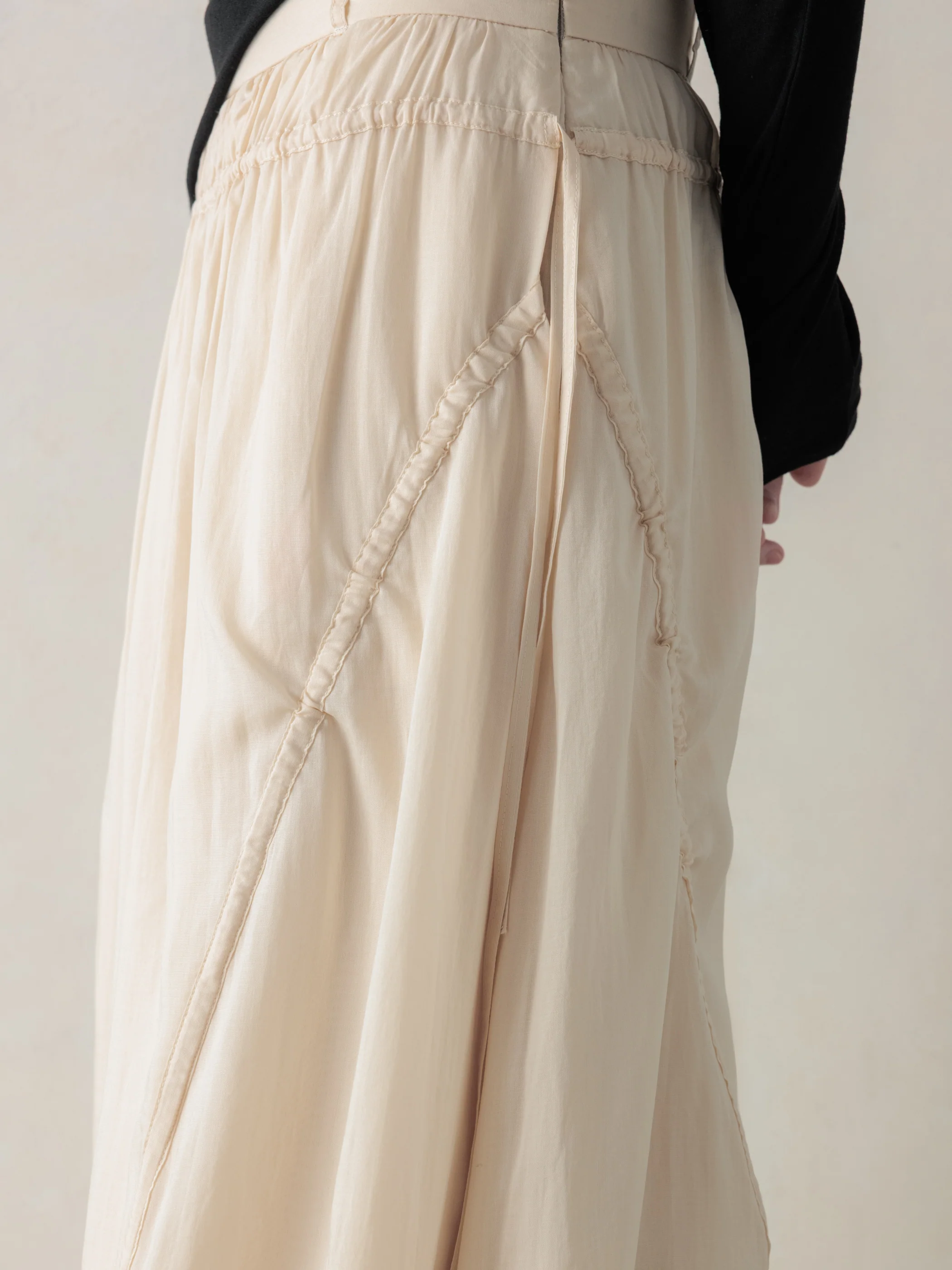 26SS WMS|Cotton Pleated Midi Skirt (Beige) - Image 6
