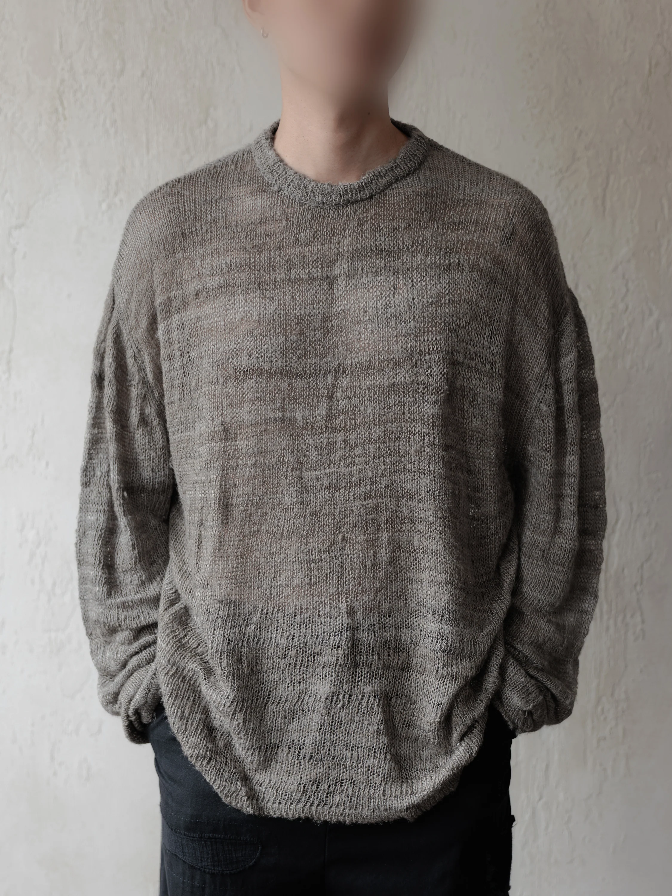 Forgotten Materials|Tussah Silk Handspun Yarn Top (Natural Dyed Dark Grey) - Image 6